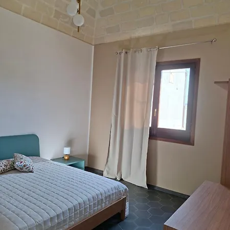 Bed & Breakfast La Rocca Scavata 4*