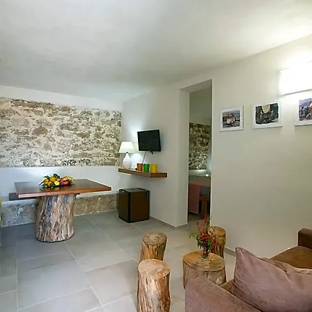La Rocca Scavata Panzió